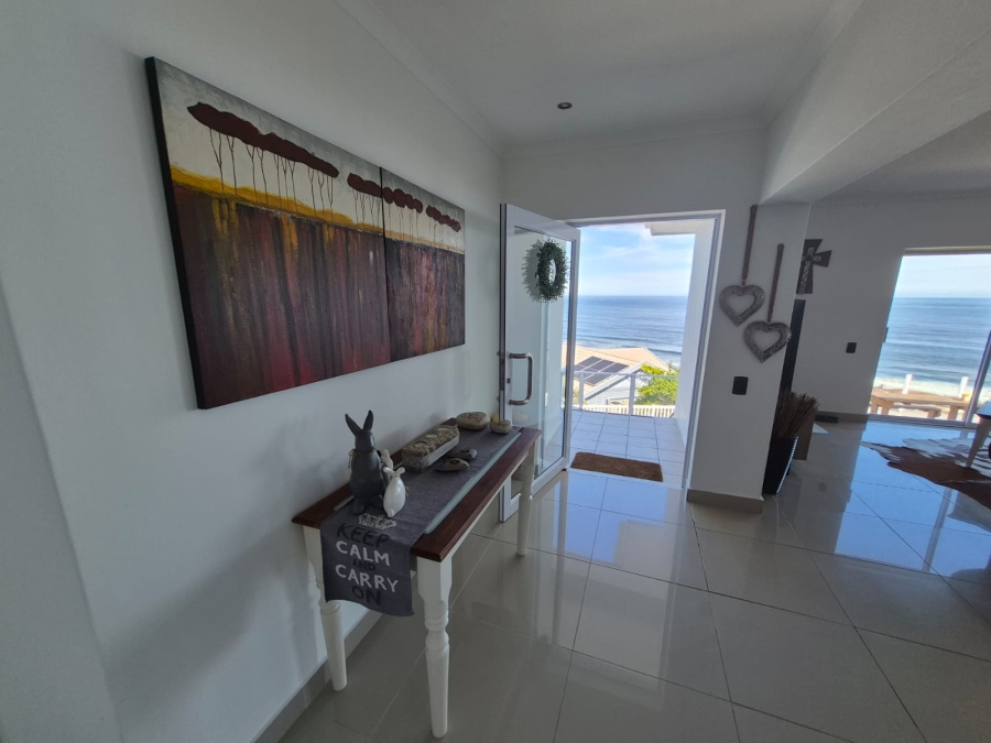 5 Bedroom Property for Sale in Dana Bay Western Cape